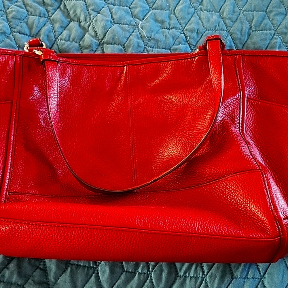 Coach purse.